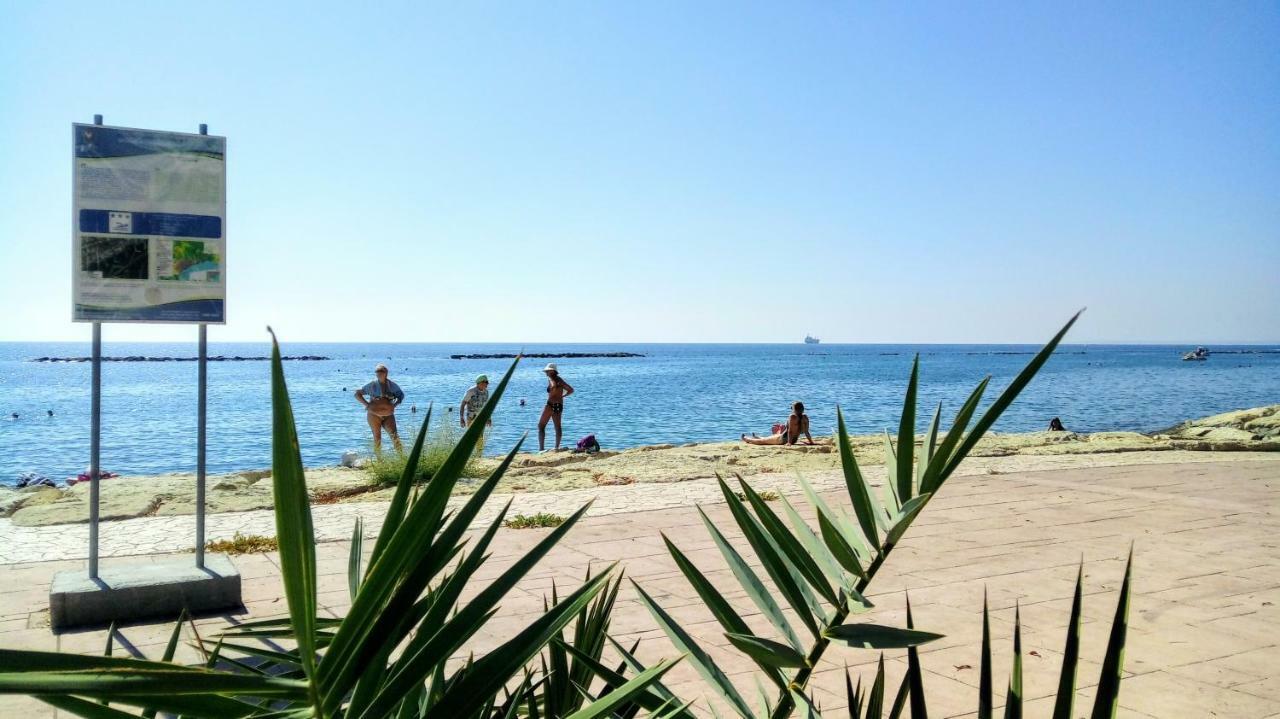 Galatex Μaisonette Apartment Limassol Ngoại thất bức ảnh